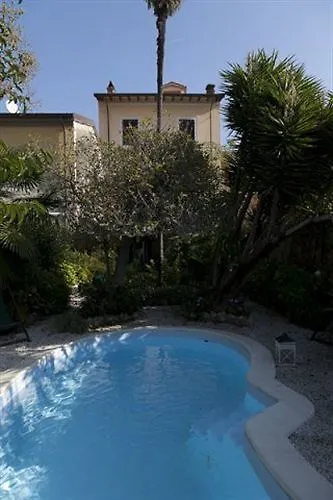 Residenza Palazzo Visdomini Bed & Breakfast Pietrasanta 5*,  Italy